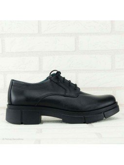 Zapatos Lince, suela track, modelo 6552, color negro, de piel, vista lateral